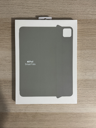 Funda iPad Pro 13 pulgadas (M4) Verde salvia