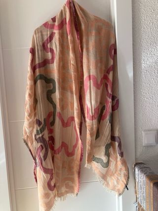 Bufanda Tous Beige y Rosa
