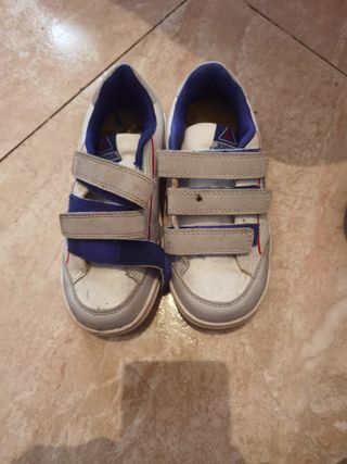 Zapatillas Joma niño blancas y azules