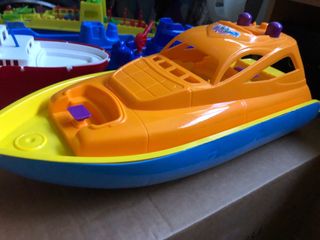 pack de 7 Barcos grandes de plástico