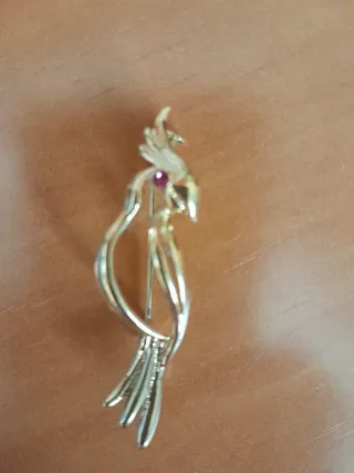 Broche estilo vintage pájaro con gema