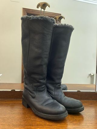 Botas altas piel y pelo Zara negras