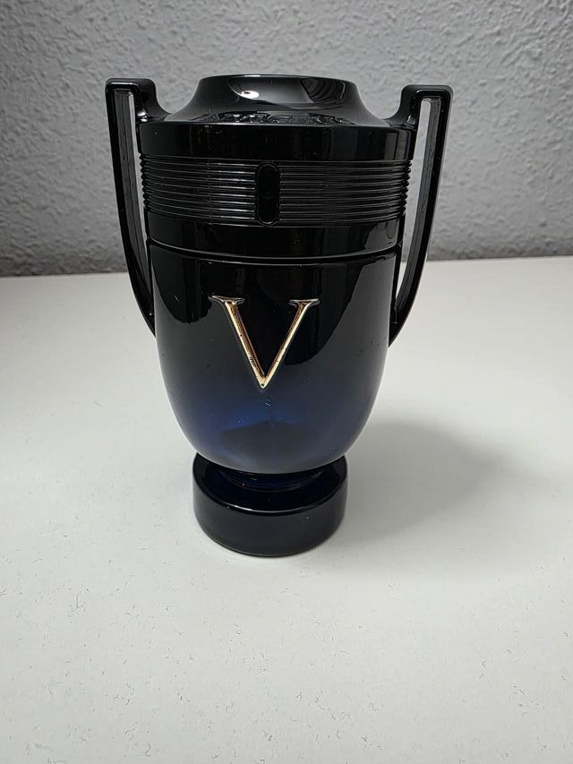 ENVASE - FIGURA - COPA INVICTUS - PACO RABANNE