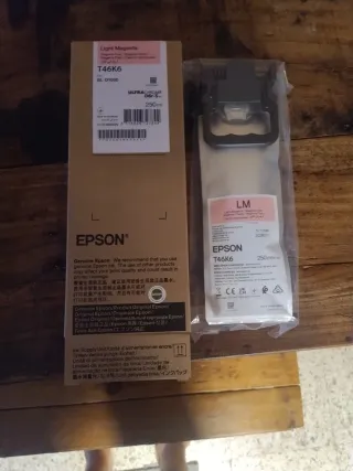 Tinta Epson T46K6 Light Magenta SureLab SL-D1000