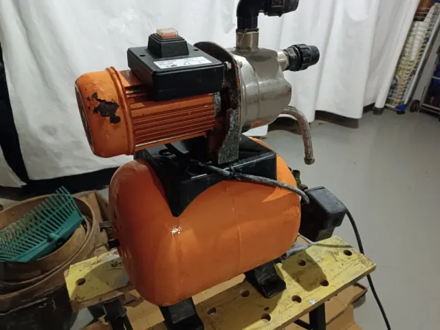 Grupo de presión / Bomba de agua