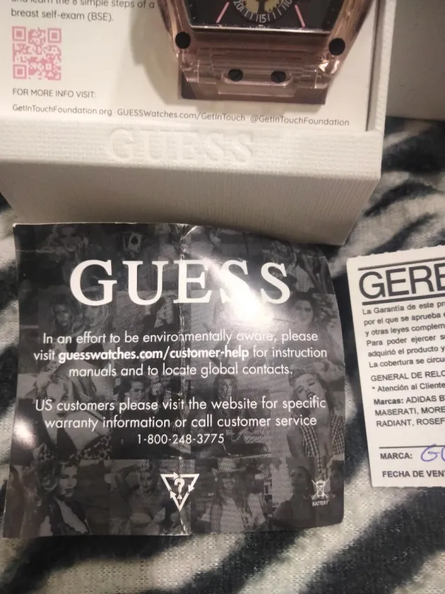 Reloj Guess Transparente GW003265