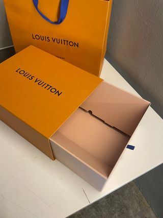 Scatola e Sacchetto Louis Vuitton Arancioni