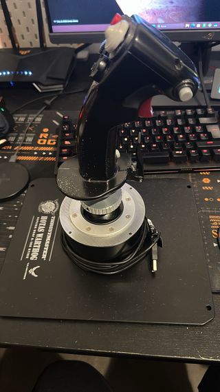 Joystick Thrustmaster HOTAS Warthog