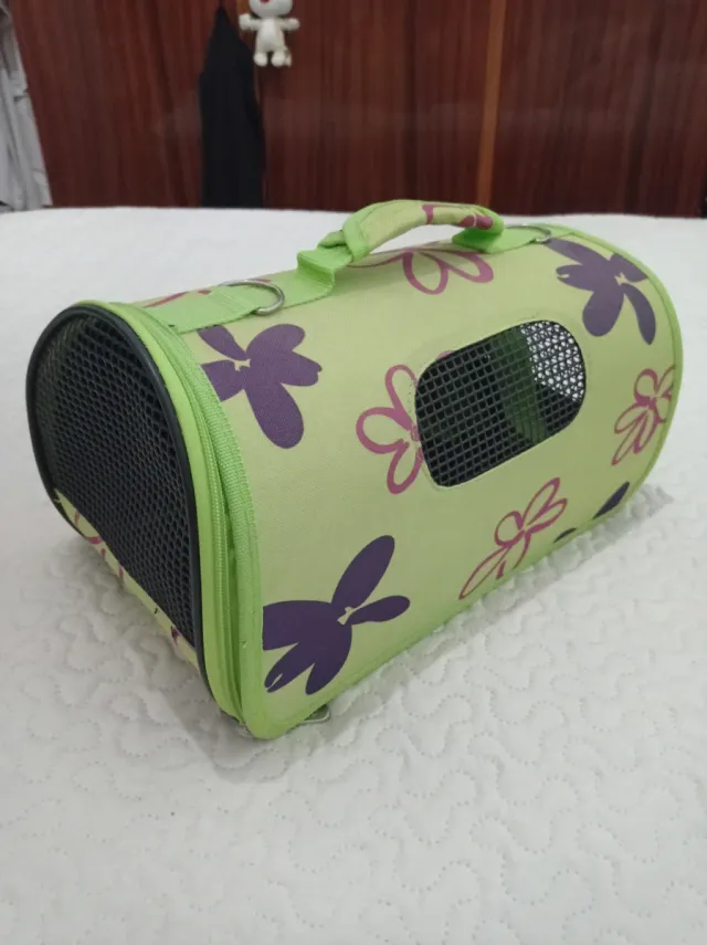 Transportín para mascotas con flores