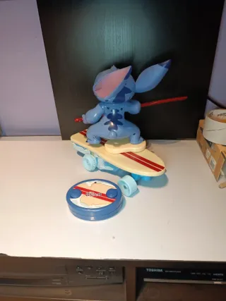 Stitch Teledirigido Tabla Surf