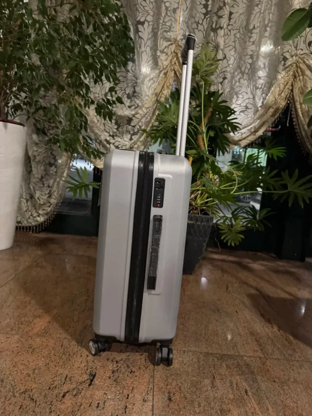 Maleta 67cm 24 pollici silver Auténtica