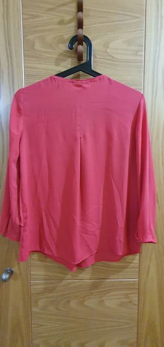 Blusa Bershka cremallera rosa frambuesa Talla S