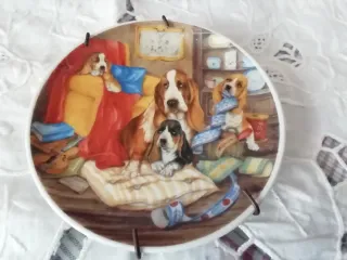 Piattino da collezione in porcellana