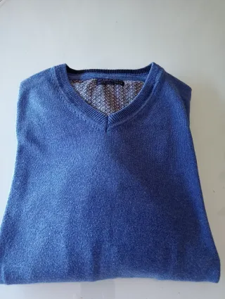 Jersey de algodón azul con coderas de antelina