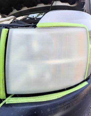 Restauracion y pulido de faros para coches 