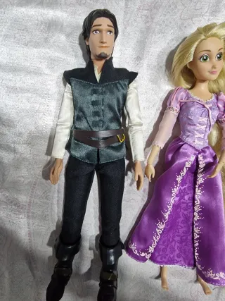 Lotto Bambole Rapunzel disney store 
