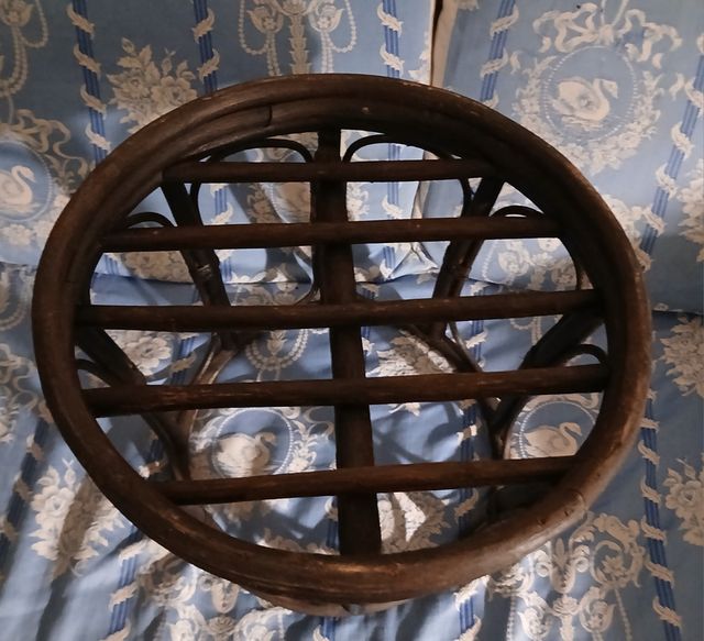 Mesita / Taburete Tonet Ratán