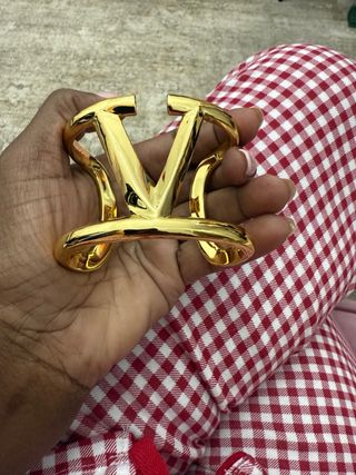 Pulsera Valentino Dorada