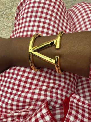 Pulsera Valentino Dorada