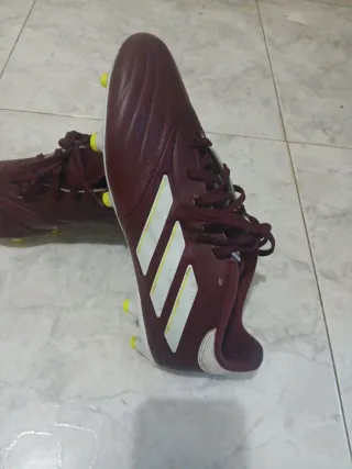Botas de fútbol Adidas copa puré  granate,de piel