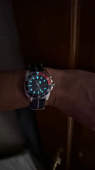 Reloj Seiko Kinetic Azul y Plateado