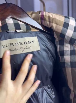 plumas / plumón Burberry acolchado con capucha
