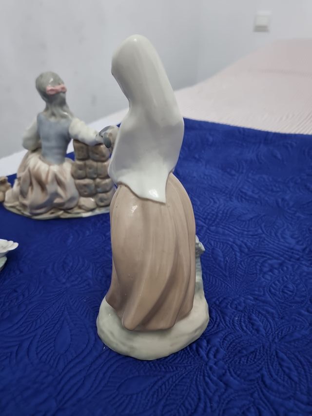 2 Figuras Porcelana España +1  Regalo(lladro)