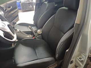 DESPIECE COMPLETO TOYOTA AURIS