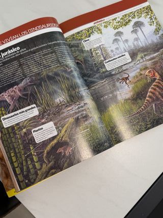 libro-revista sobre dinosaurios, muy genial