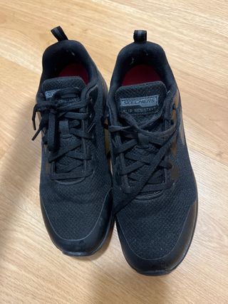 Zapatillas Skechers Negras 