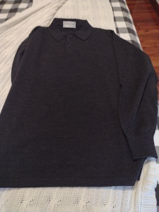 Polo Burberry Gris Talla xl
58 cm de sisa a sisa