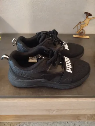 Zapatillas Puma niño negras