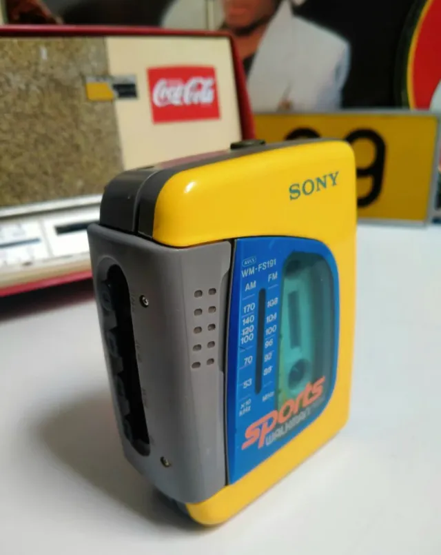 Walkman Sony Sports WM-FS191 Amarillo/Gris