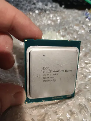 Procesador Intel Xeon E5-1620 v2
