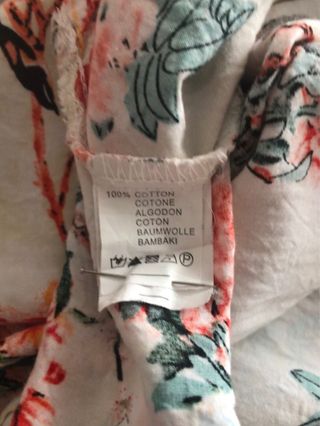 Blusa estampada flores y pájaros Talla 42