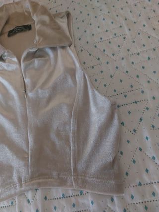 Top Bershka terciopelo champán XS
