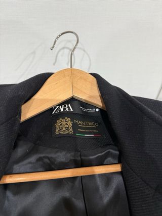 Abrigo corto xs Zara Manteco Negro