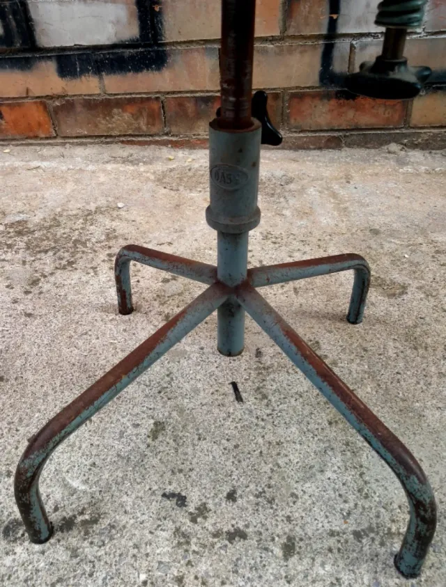 Silla Oasis Industrial Vintage Madera y Metal