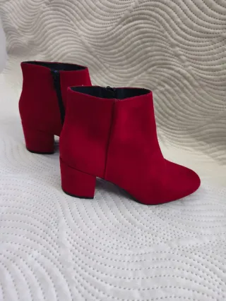 Botines tacón