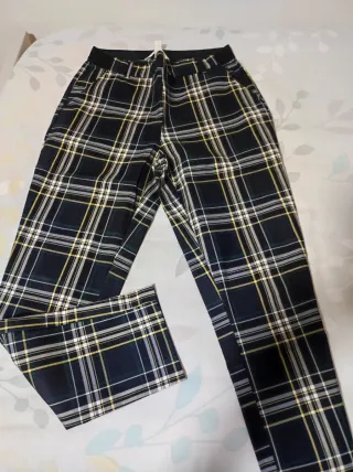 Pantalón H&M cuadros talla 36
