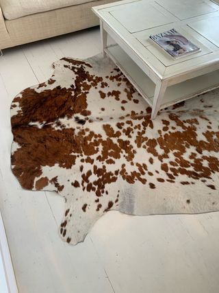 Alfombra de piel de vaca
Tengo dos iguales !!