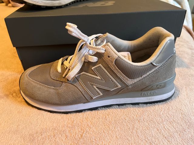 New Balance 574 Gris/Blanco