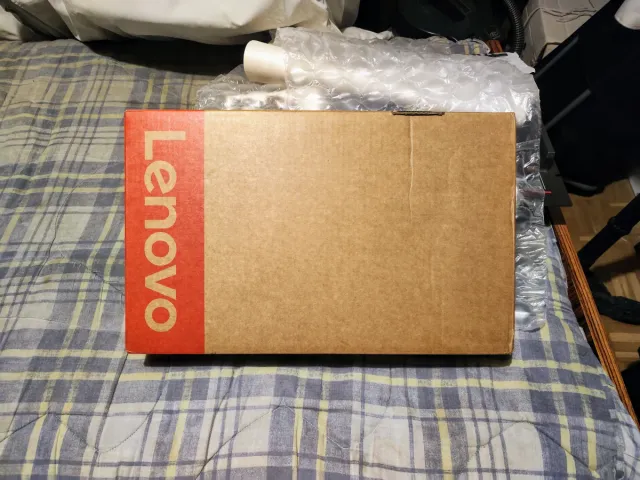 Portatil Lenovo 14" AMD