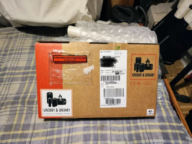 Portatil Lenovo 14" AMD