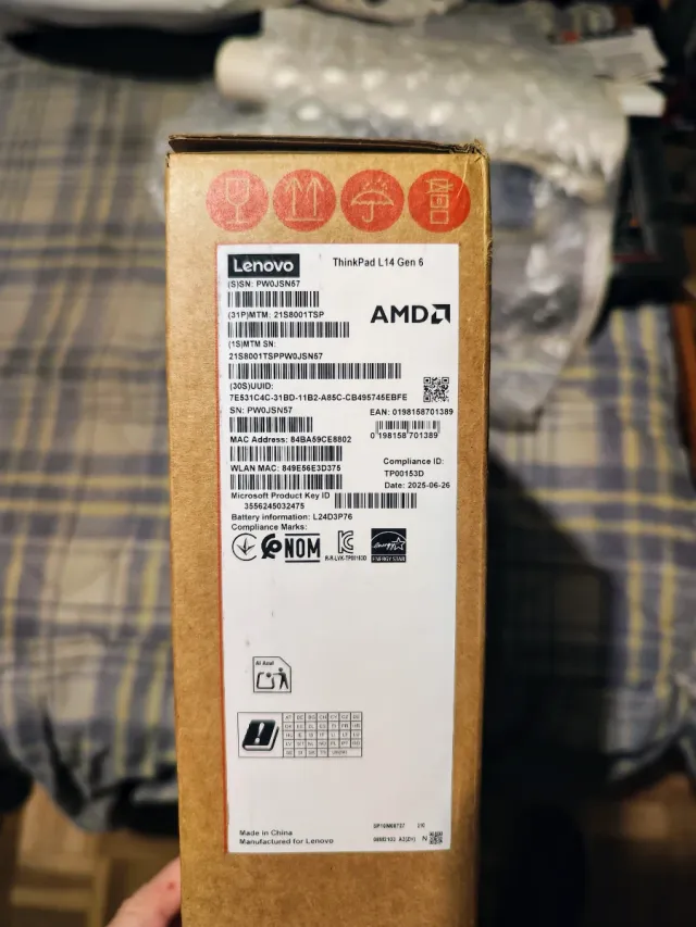 Portatil Lenovo 14" AMD