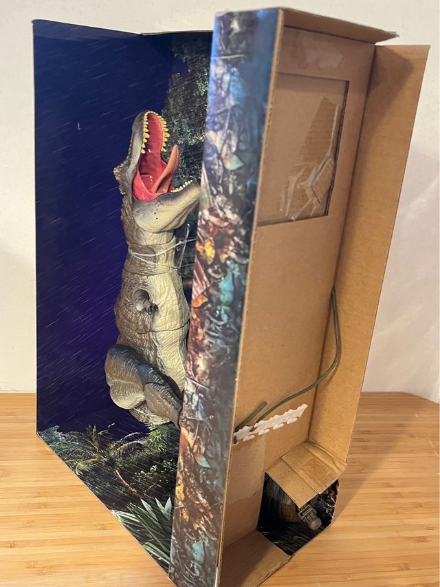 Mattel - Jurassic Park T-Rex Outthouse Chaos SDCC