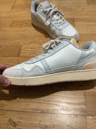 Tenis Lacoste Beige y Blanco