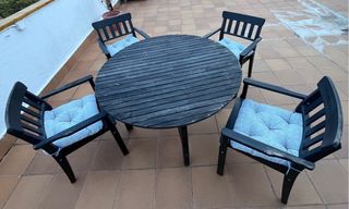 Mesa y 4 sillas madera terraza