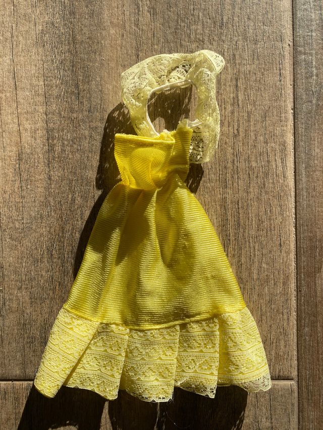 Vestido Barbie Mattel Amarillo Gala Vintage