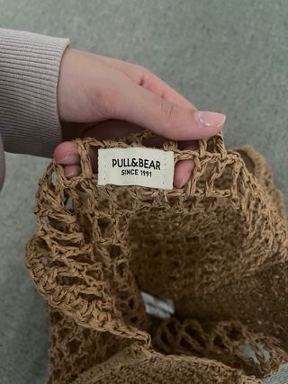 Bolso de mimbre tejido color beige/marrón